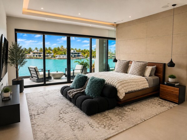 5 bedrooms, iron/ironing board, WiFi