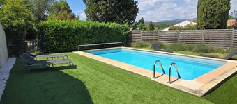 Provencal house with private pool