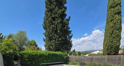 Provencal house with private pool