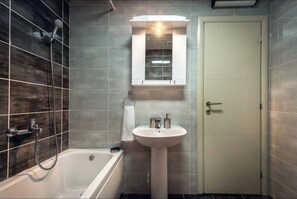 Bathroom - Vrbo Property (Budva)