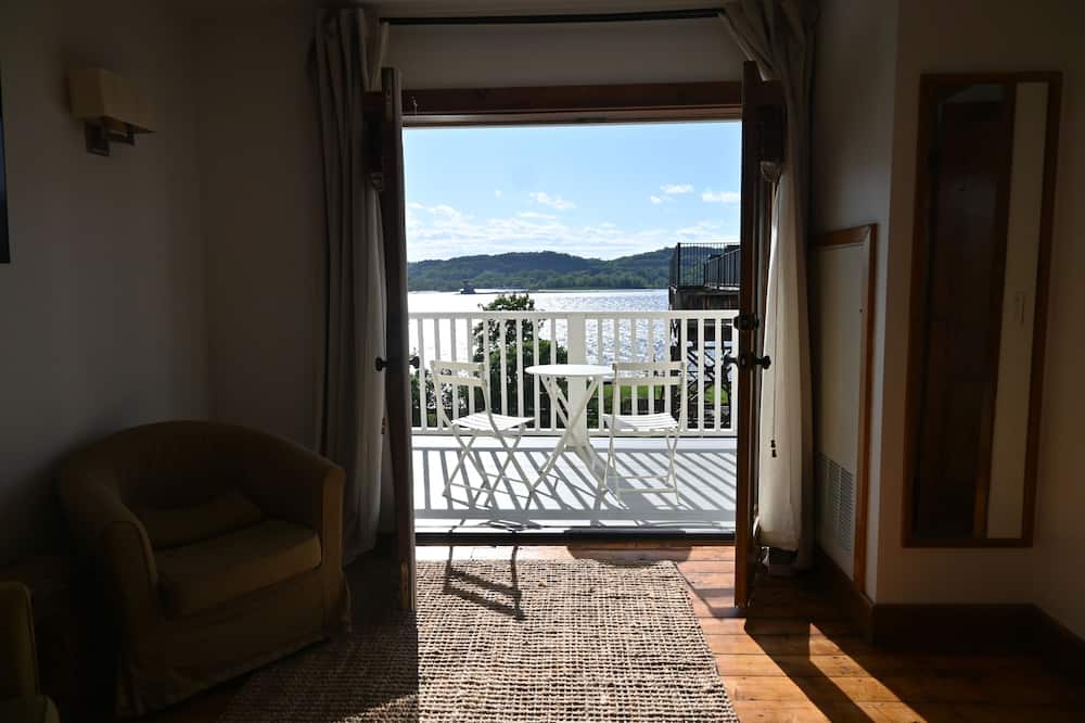 Rhinecliff Hotel
