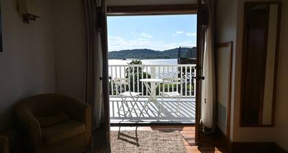 Rhinecliff Hotel