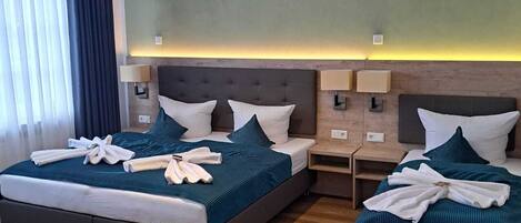 Comfort Triple Room, Courtyard View