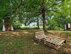 Property grounds - Equestrian experience and private Nordic bath. (Ambrus)