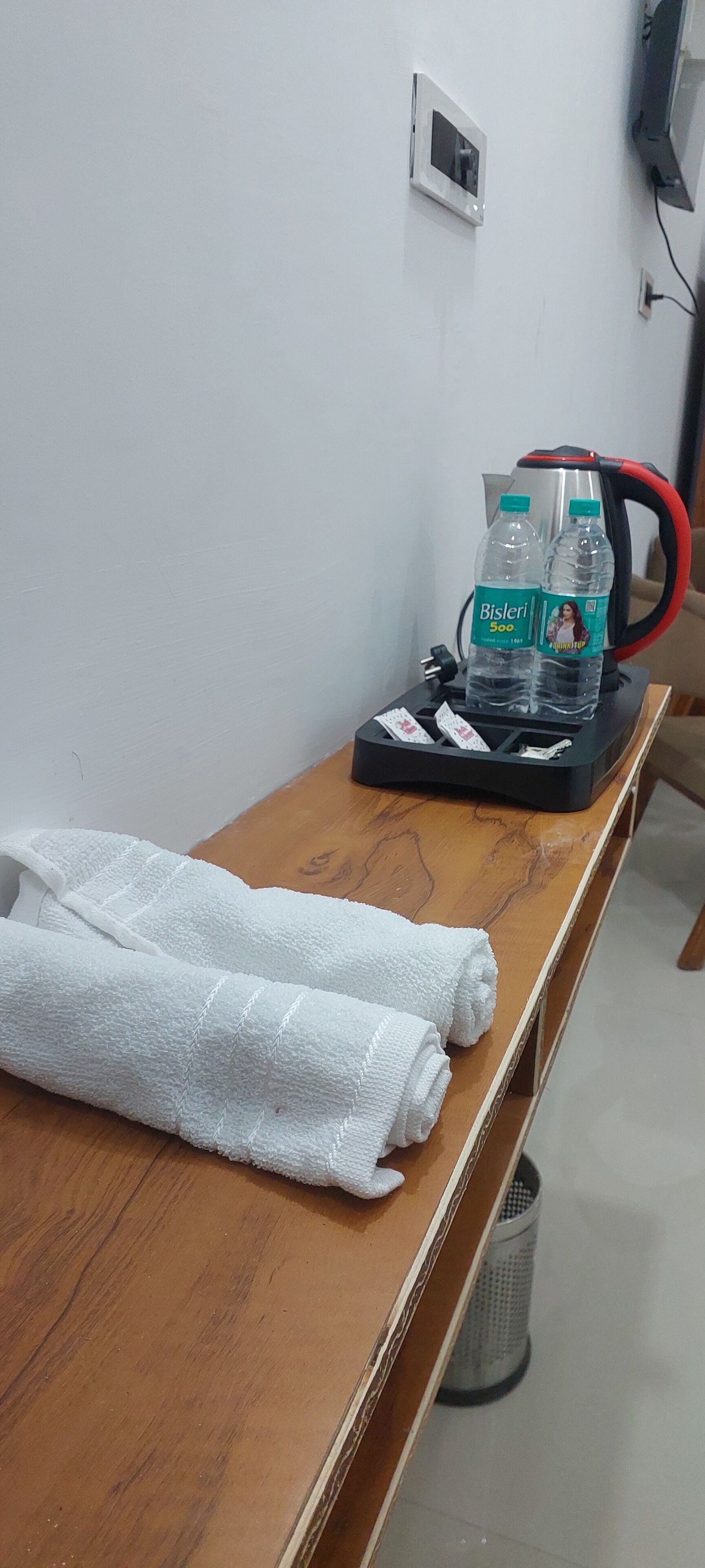 Familien-Vierbettzimmer, Bergblick | Kaffee und/oder Kaffeemaschine