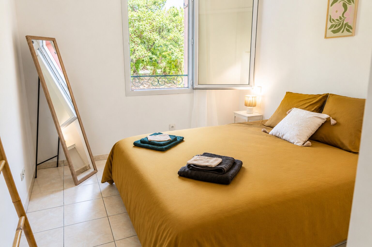 1 bedroom, iron/ironing board, WiFi, bed sheets
