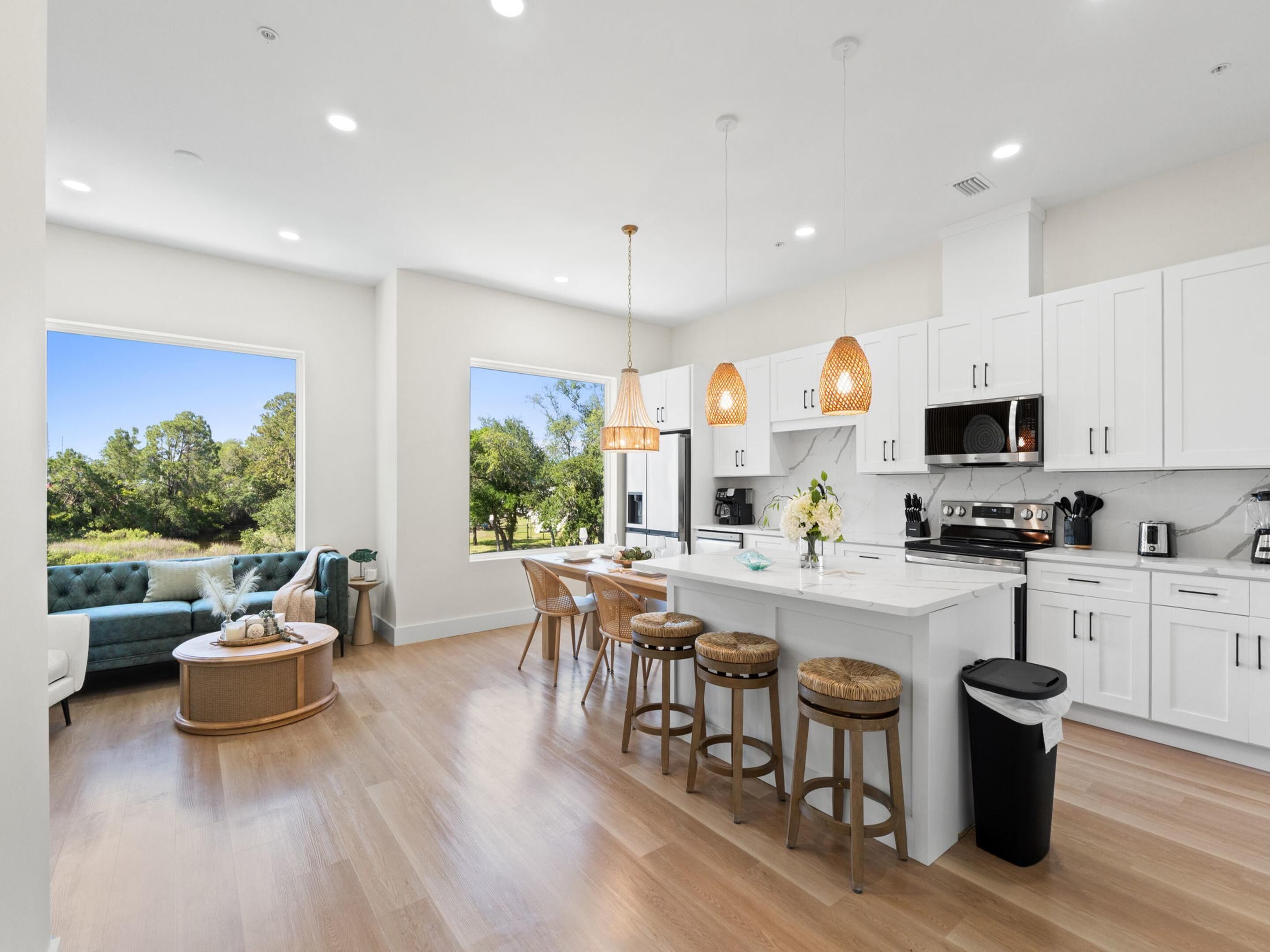 Studio (3 Bedrooms) | Property amenity