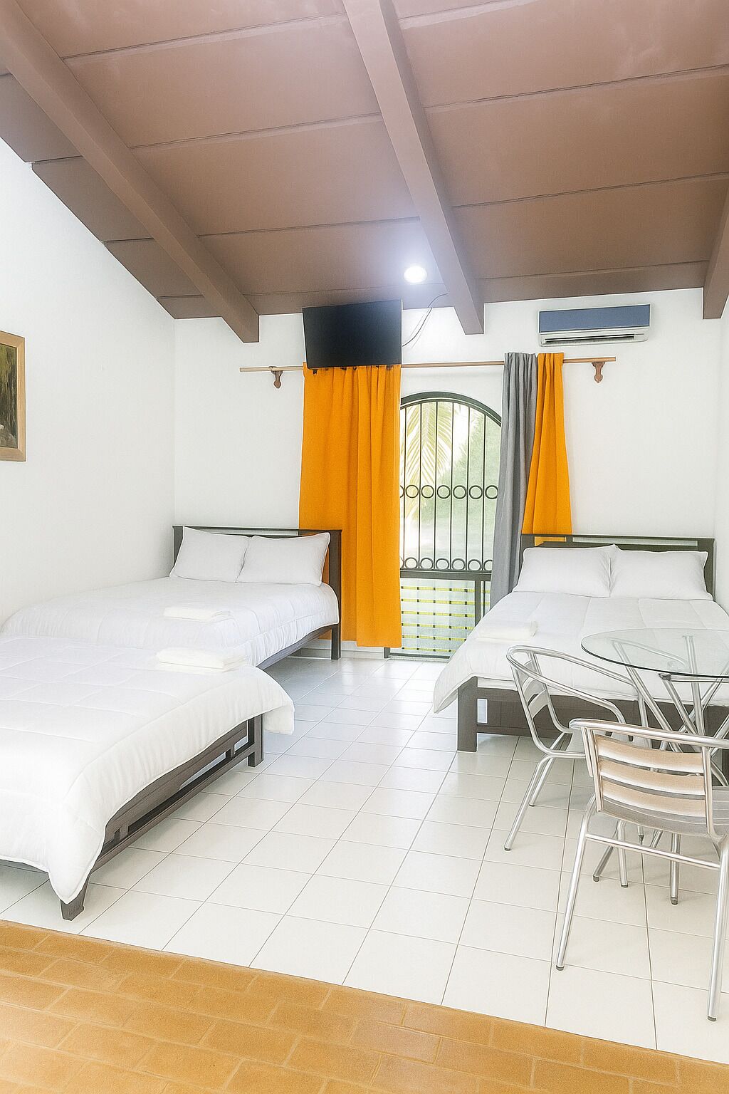 Comfort Room, Garden View | Desk, laptop workspace, free WiFi