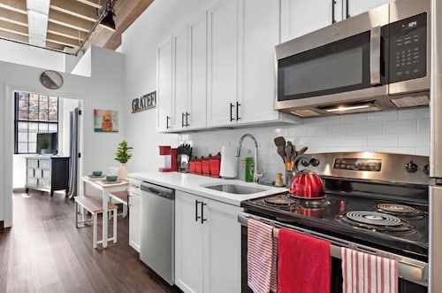 Holiday Lofts NYC = 纽约假日阁楼