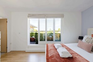 2 Schlafzimmer, Bügeleisen/Bügelbrett, Internetzugang, Bettwäsche