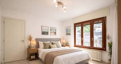 Cosy mountain apartment. 15km km from the VoieLactée ski area,