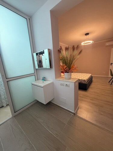Cozy 1-bedroom house in serene Durrës with AC comfort