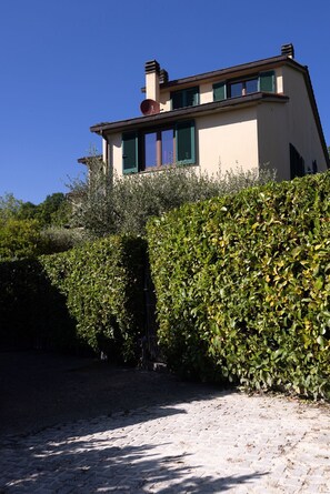 Exterior - Vrbo Property (Viliani)