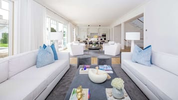 Apartment (Multiple Bedrooms) | Interior