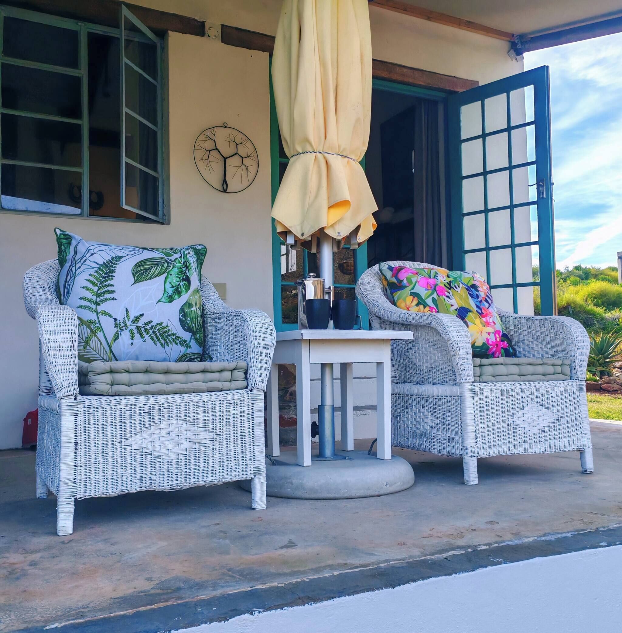 Casa, 2 quartos, sacada | Terraço/pátio