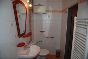 Towels - Romantic Roof View Apartment,  Prague "Žižkov" (Hlavní město Praha)