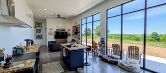 Modern Lodge Near Fall River, Huge Windows and Views, Very Private