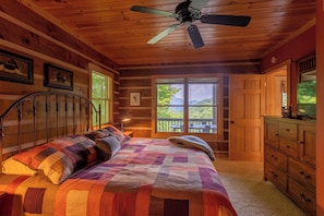 Interior - 1 Relaxing Place - Quaint Cottage, Great Mountain View, hot Tub, and Fire pit (Todd)