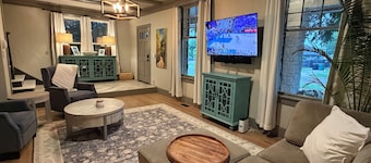 Tremendous 3-bedroom with 2.5 bath updated home in uptown Oklahoma City
