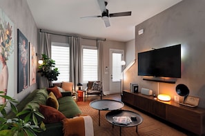 TV connectée, chaîne hi-fi