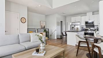 Casa (2 Bedrooms) | Interior