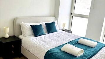 2 bedrooms, desk, iron/ironing board, free WiFi