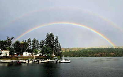 Charming Lakefront Cabin w/ Full Kitchen - Sleeps 3- at Tiffanys Resort