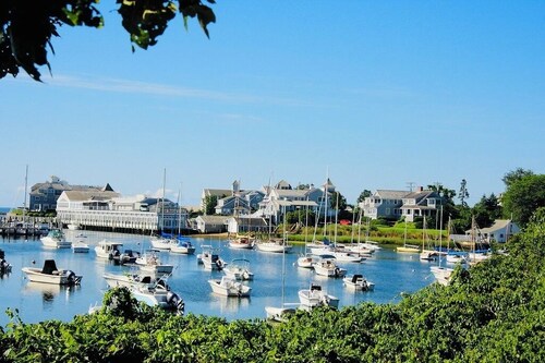 Beautifully updated, 2 bdrm+ Loft, Cape Cod style home, in lovely Harwich port