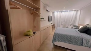 Immagine non classificata, 2 di 70, pulsante