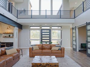 TV, fireplace, ping pong - Aspen Shores Lodge | Sleeps 40, Luxury Estate, Private Lake, Hot Tub, & More! (Ashton)