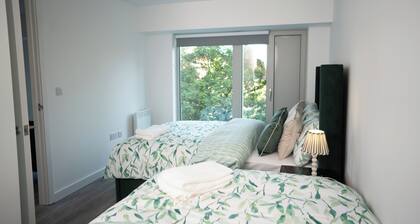 Salford apartment near trafford park