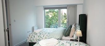 Salford apartment near trafford park