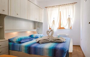 2 Schlafzimmer, Bügeleisen/Bügelbrett, kostenloses WLAN