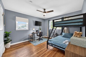 3 bedrooms, iron/ironing board, WiFi, bed sheets - Family Retreat Near Truist Park, 3BR/2BA, Fire Pit + Smart TVs (Marietta)