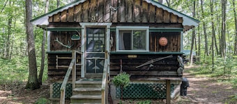 Woodland Cabin on Horshead Lake Cabin #3