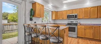 Cozy 3BR Burley Home Spacious Yard Snake River