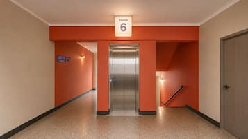 Elevator