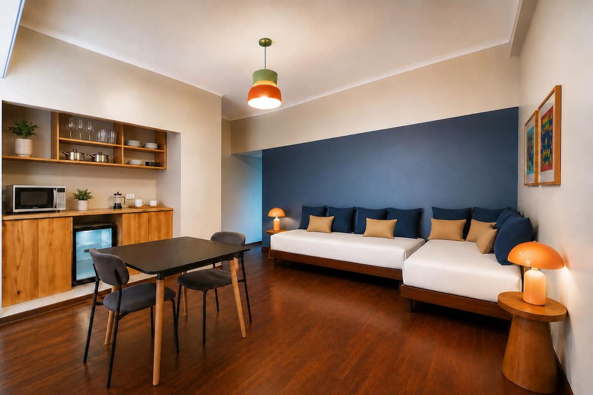 Standard Studio, Air conditioning, City View | In-room safe, WiFi (free), bed sheets
