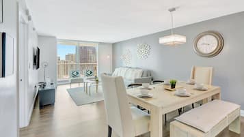 Condo de lujo | Servicio a la habitación