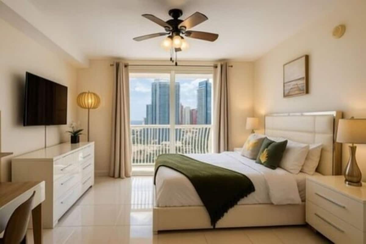 Classic Condo | WiFi (free)