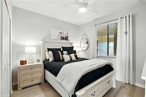 2 bedrooms, iron/ironing board, WiFi, bed sheets