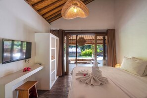 Room - 3BR Joglo Villa • Family Gataway • Heart of Uluwatu•Private Pool (pecatu)