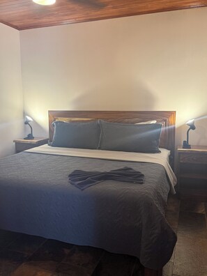 2 Schlafzimmer, Bügeleisen/Bügelbrett, Internetzugang, Bettwäsche
