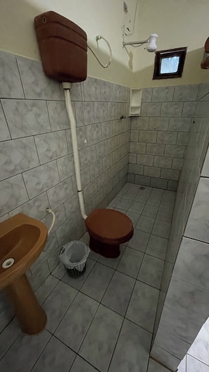 Basic Room, 1 Katil Bujang (Single) | Bilik Mandi | Tuala disediakan 