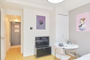 Apartment (101) | Tempat makan