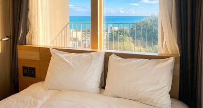 Whalezip The Bluetera Ocean Stay