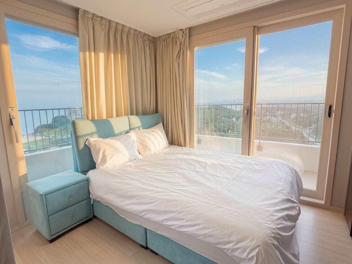 2.0 panorama royal suite R2 | Free WiFi