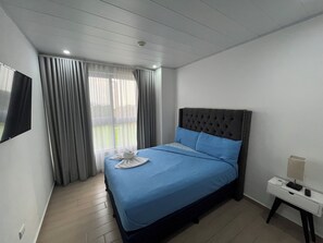 Iron/ironing board, free WiFi, bed sheets - Modern, Elegant Apartment 172 (San Pedro Sula)