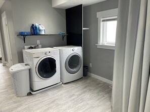 Interior - Clean & Comfortable 2BR House in Atikokan (Atikokan)
