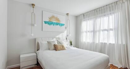 Spacious 3BR Home • Free Parking • Ideal for Families & Groups • Easy NYC Access